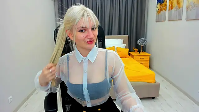 SelenaeMoore online show from January 23, 1:41 am