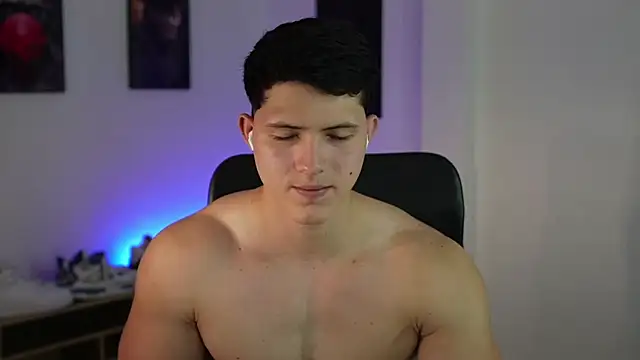 Hazzan Velez online show from September 27, 5:01 am