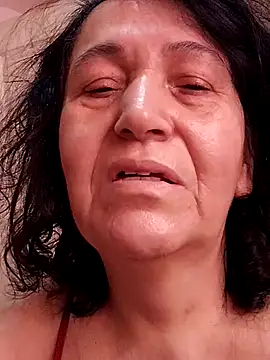 Snapshot of _BaHaR_ chatting on October 4, 12:25 pm BaHaR online show from October 4, 12:25 pm