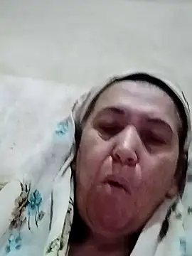 Snapshot of _BaHaR_ chatting on October 6, 6:11 am BaHaR online show from October 6, 6:11 am