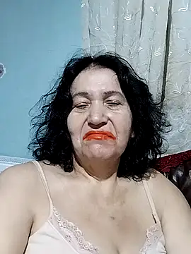 Snapshot of _BaHaR_ chatting on October 6, 8:28 pm BaHaR online show from October 6, 8:28 pm