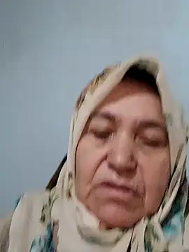 Snapshot of _BaHaR_ chatting on October 18, 8:04 am BaHaR online show from October 18, 8:04 am