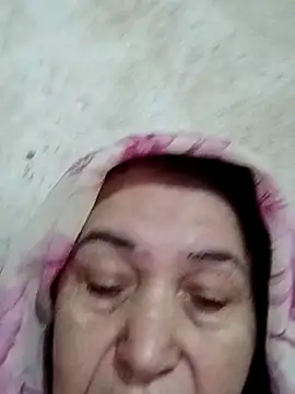 Snapshot of _BaHaR_ chatting on October 28, 5:44 am BaHaR online show from October 28, 5:44 am