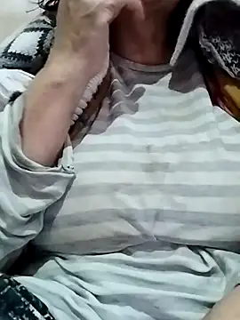 Snapshot of _BaHaR_ chatting on October 30, 7:21 am BaHaR online show from October 30, 7:21 am