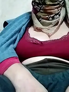 Snapshot of _BaHaR_ chatting on October 31, 8:37 am BaHaR online show from October 31, 8:37 am