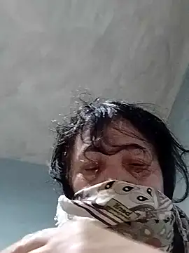 Snapshot of _BaHaR_ chatting on November 1, 10:23 pm BaHaR online show from November 1, 10:23 pm