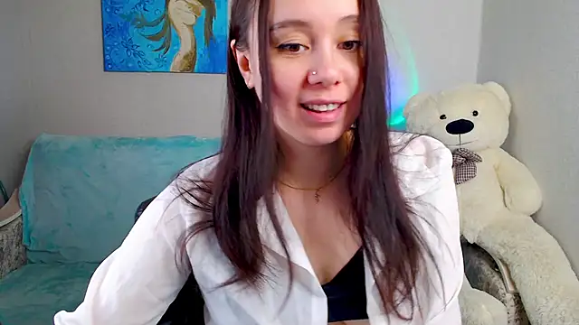 Snapshot of AlinaWett chatting on January 18, 1:52 am AlinaWett online show from January 18, 1:52 am