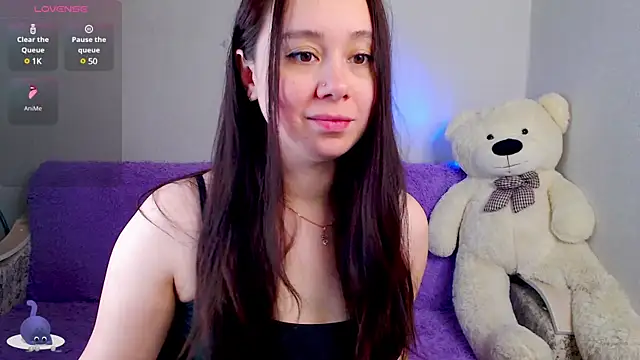 Snapshot of AlinaWett chatting on February 5, 3:02 am AlinaWett online show from February 5, 3:02 am