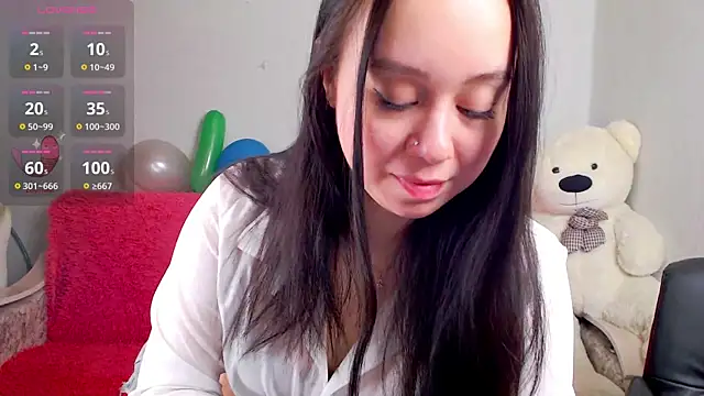 Snapshot of AlinaWett chatting on March 8, 11:28 pm AlinaWett online show from March 8, 11:28 pm