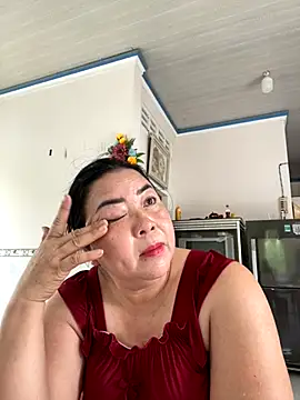 Snapshot of NDith chatting on September 28, 3:01 am NDith online show from September 28, 3:01 am