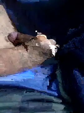 Snapshot of rique-23- chatting on April 2, 3:59 am rique-23- online show from April 2, 3:59 am