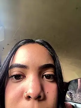 NAUGHTY LITTLE 18 online show from January 17, 4:11 pm