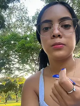 NAUGHTY LITTLE 18 online show from March 16, 10:14 pm