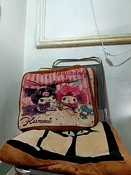 Snapshot of lyna_bl chatting on March 2, 10:45 am lyna bl online show from March 2, 10:45 am