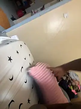 annkeller online show from November 14, 8:24 am