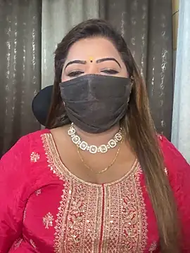 Oh-Monika online show from February 3, 4:45 pm