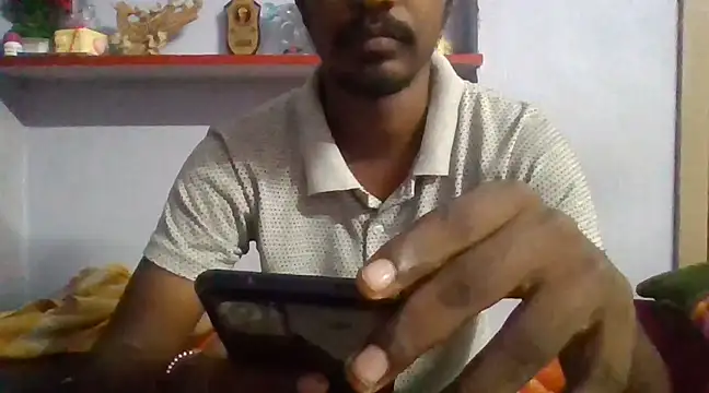 Snapshot of TeluguModda99 chatting on January 4, 4:12 am TeluguModda99 online show from January 4, 4:12 am