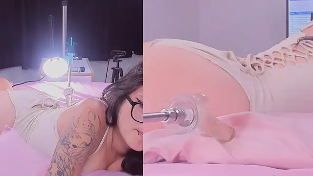 Snapshot of Kinky_Cloe chatting on January 20, 9:22 pm Kinky Cloe online show from January 20, 9:22 pm