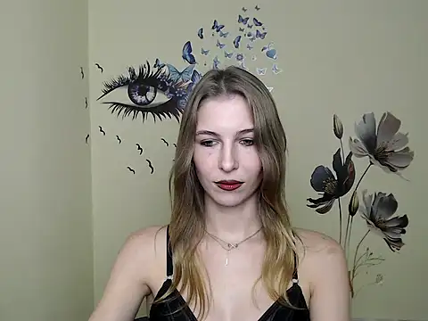 StrangerGi online show from December 2, 4:20 pm