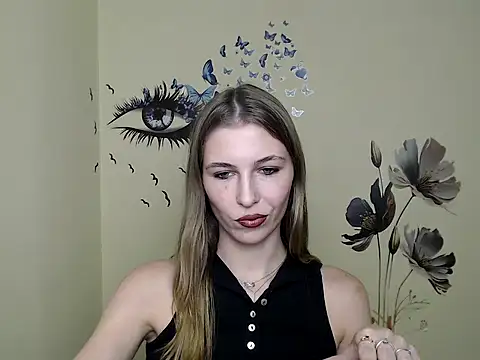 StrangerGi online show from December 5, 4:01 pm