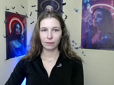 StrangerGi online show from January 8, 7:10 am