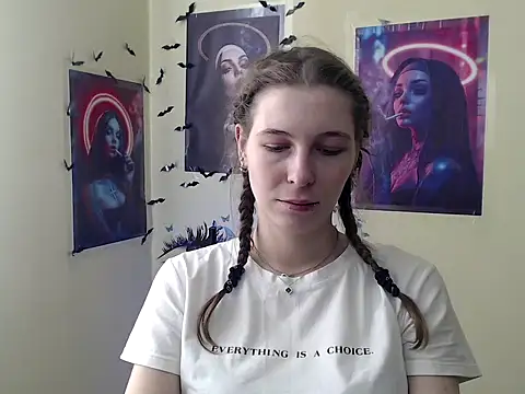 StrangerGi online show from March 11, 7:03 am