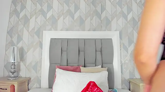 Snapshot of anais_cooper chatting on September 19, 11:55 am anais cooper online show from September 19, 11:55 am