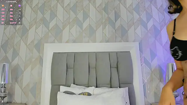 Snapshot of anais_cooper chatting on September 26, 11:36 am anais cooper online show from September 26, 11:36 am