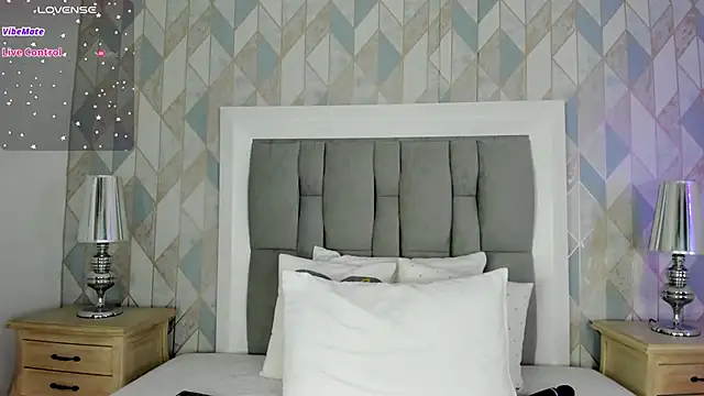 Snapshot of anais_cooper chatting on October 12, 11:42 am anais cooper online show from October 12, 11:42 am