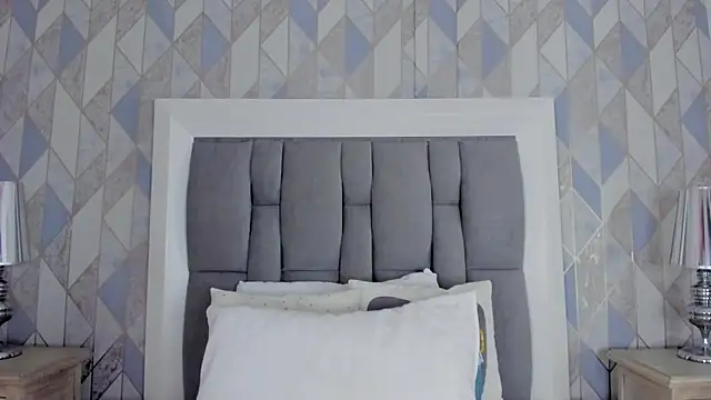 Snapshot of anais_cooper chatting on October 25, 11:40 am anais cooper online show from October 25, 11:40 am