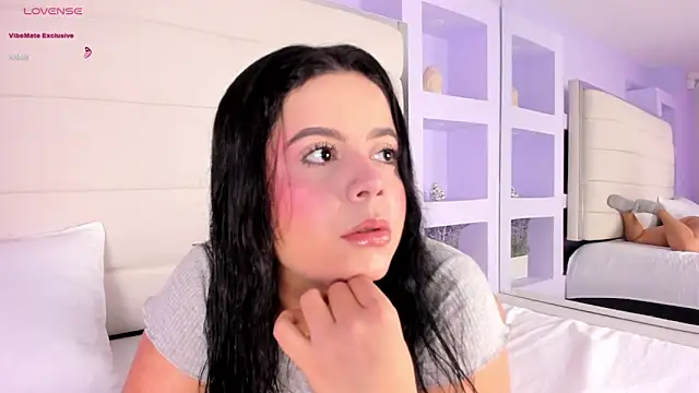 AkiraKings online show from September 10, 11:43 am