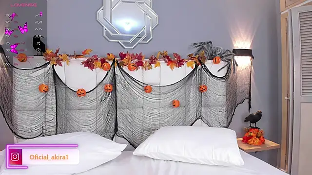 AkiraKings online show from October 18, 3:42 am