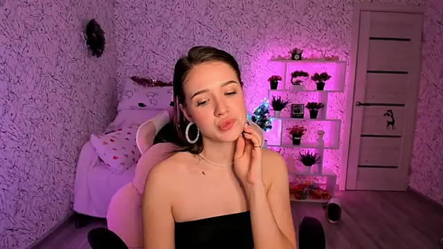 Snapshot of luna_cross chatting on January 14, 10:06 am luna cross online show from January 14, 10:06 am