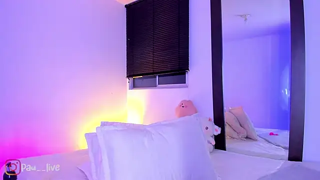 pau live online show from March 19, 7:34 am