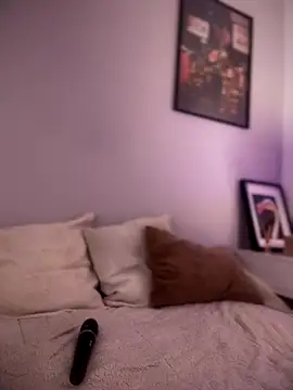 hannaasweet online show from December 2, 8:15 pm