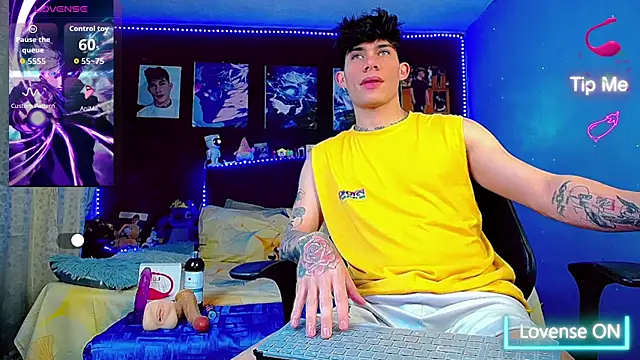 Snapshot of thiagomurphyy chatting on October 4, 6:00 am thiagomurphyy online show from October 4, 6:00 am