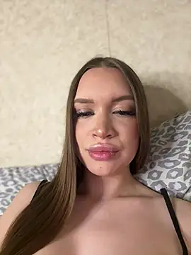 bunnyrich online show from May 13, 7:55 pm