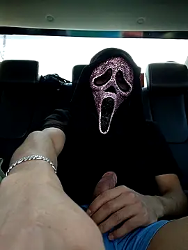 Snapshot of Alfrendino44 chatting on December 17, 8:37 pm Alfrendino44 online show from December 17, 8:37 pm