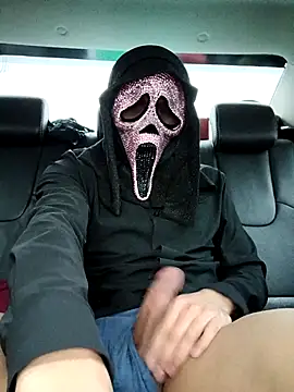 Snapshot of Alfrendino44 chatting on December 18, 9:10 pm Alfrendino44 online show from December 18, 9:10 pm