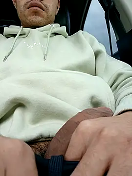 Snapshot of Alfrendino44 chatting on December 22, 7:44 pm Alfrendino44 online show from December 22, 7:44 pm