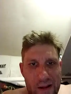 Snapshot of terry2big4u24 chatting on January 23, 9:39 am terry2big4u24 online show from January 23, 9:39 am