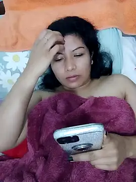 katymojadit online show from March 2, 8:29 pm