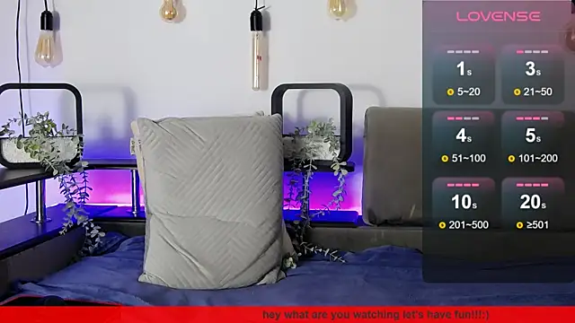 CarterCole online show from January 17, 10:44 am