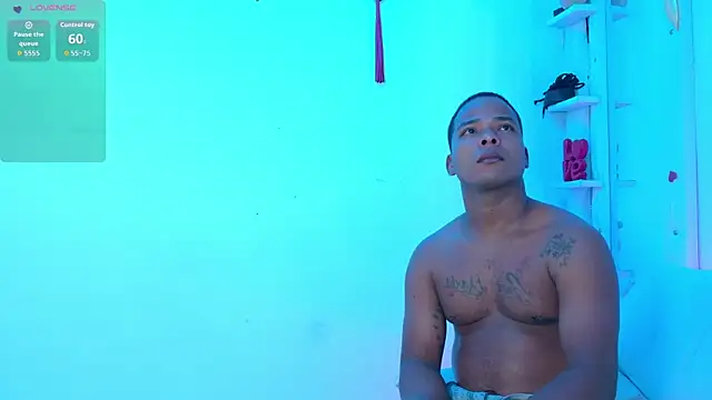  exoticcouple69  online show from October 4, 12:14 pm