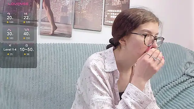 Fairy Ariel online show from March 7, 1:31 am