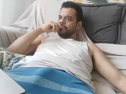 HornyBeachBoyBR online show from September 19, 1:12 pm