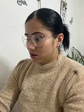 Sweet  Nurse1 online show from October 24, 7:10 pm