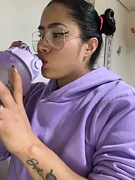 Sweet  Nurse1 online show from May 9, 6:46 pm