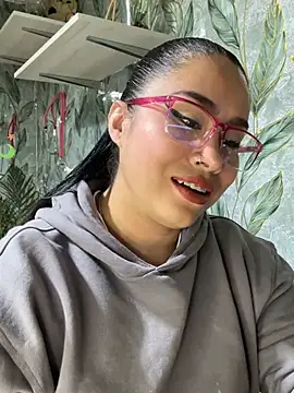 Snapshot of Sweet__Nurse1 chatting on June 22, 8:50 pm Sweet Nurse1 online show from June 22, 8:50 pm