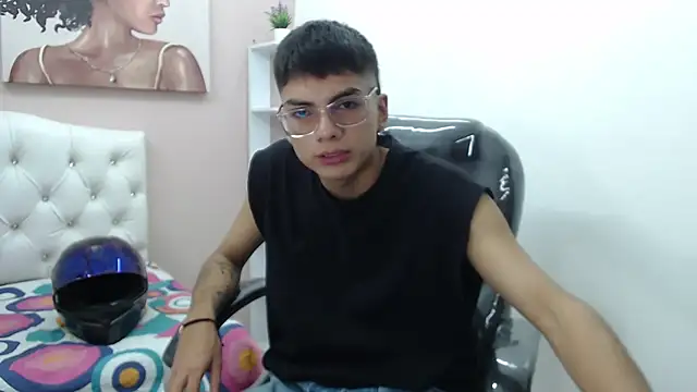 Noha scott online show from December 7, 6:04 pm